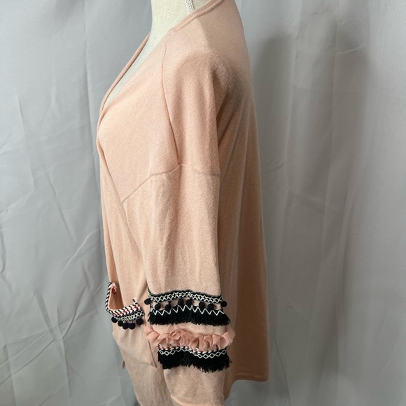 And the why dusty pink cardigan large - Picture 7 of 13